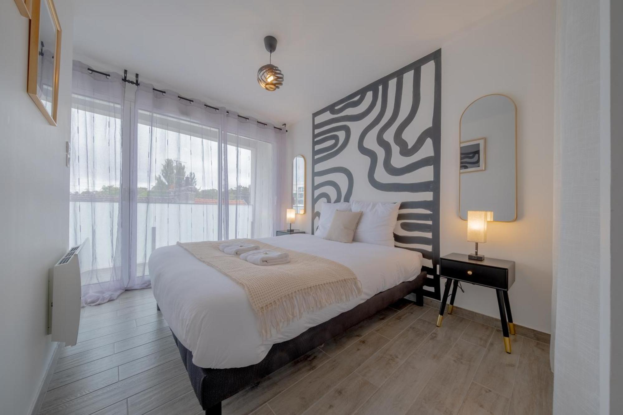 Appartamento Le Trianon - Parking Prive Reims Esterno foto